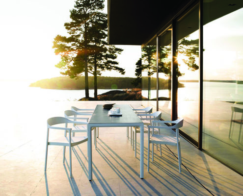 Illum dining set white piombo top