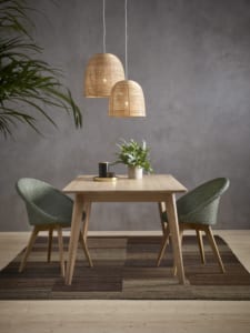 table de repas dan-joe-dining-chair-oak-base-dan-dining-table