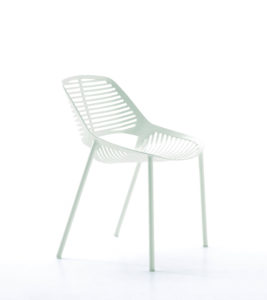 chaise Niwa blanche