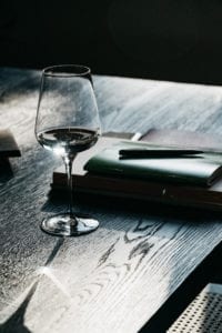 VincentSheppard_AchilleDiningTalbeBlackOakVarnish_HR_300dpi