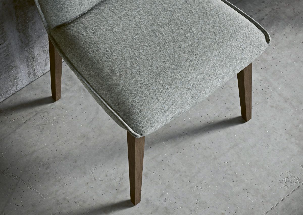 chaise_bon_bon_elegante_confortable