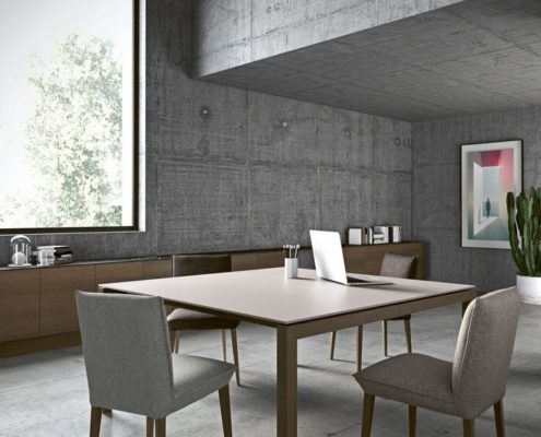 chaise_bon_bon_elegante_confortable
