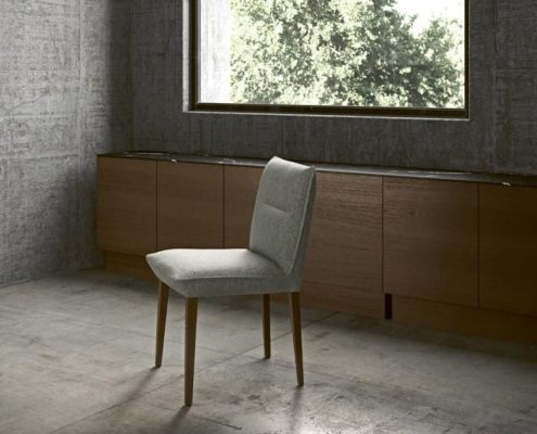 chaise_bon_bon_elegante_confortable