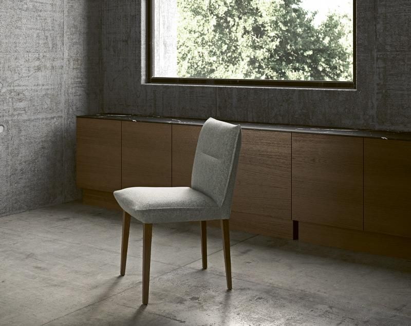 chaise_bon_bon_elegante_confortable