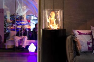 Totem-Commerce-House-Of-The-Future-Milan-Design-Week-2013