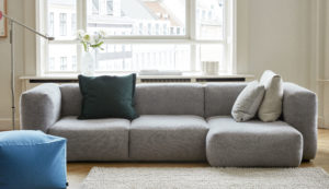 Mags Soft Hallingdal 130 comb 9_Pouf vivid blue_Peas Random soft grey