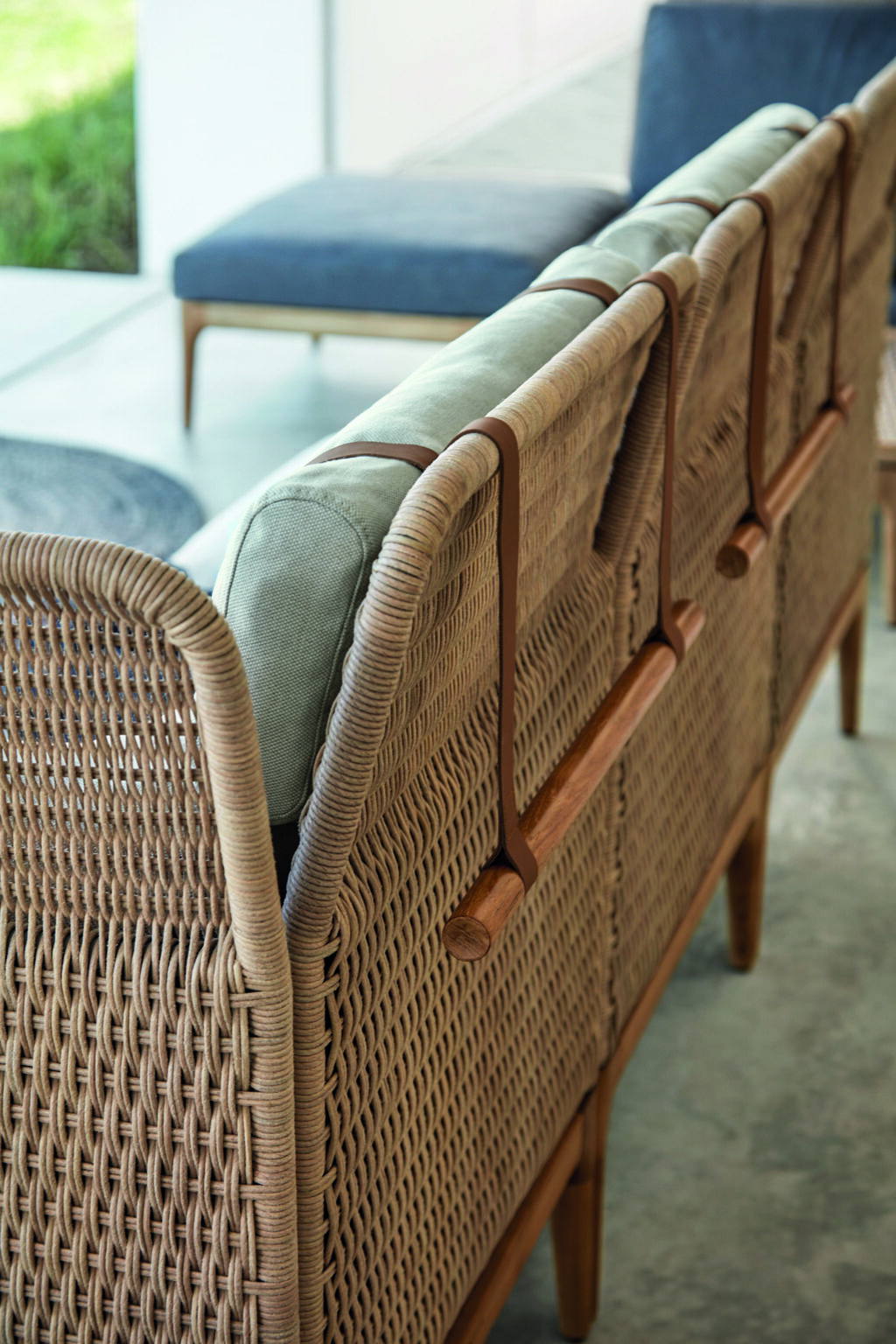 Product Collections-Lima-Images Lifestyle-Large-lima lounge detail _3