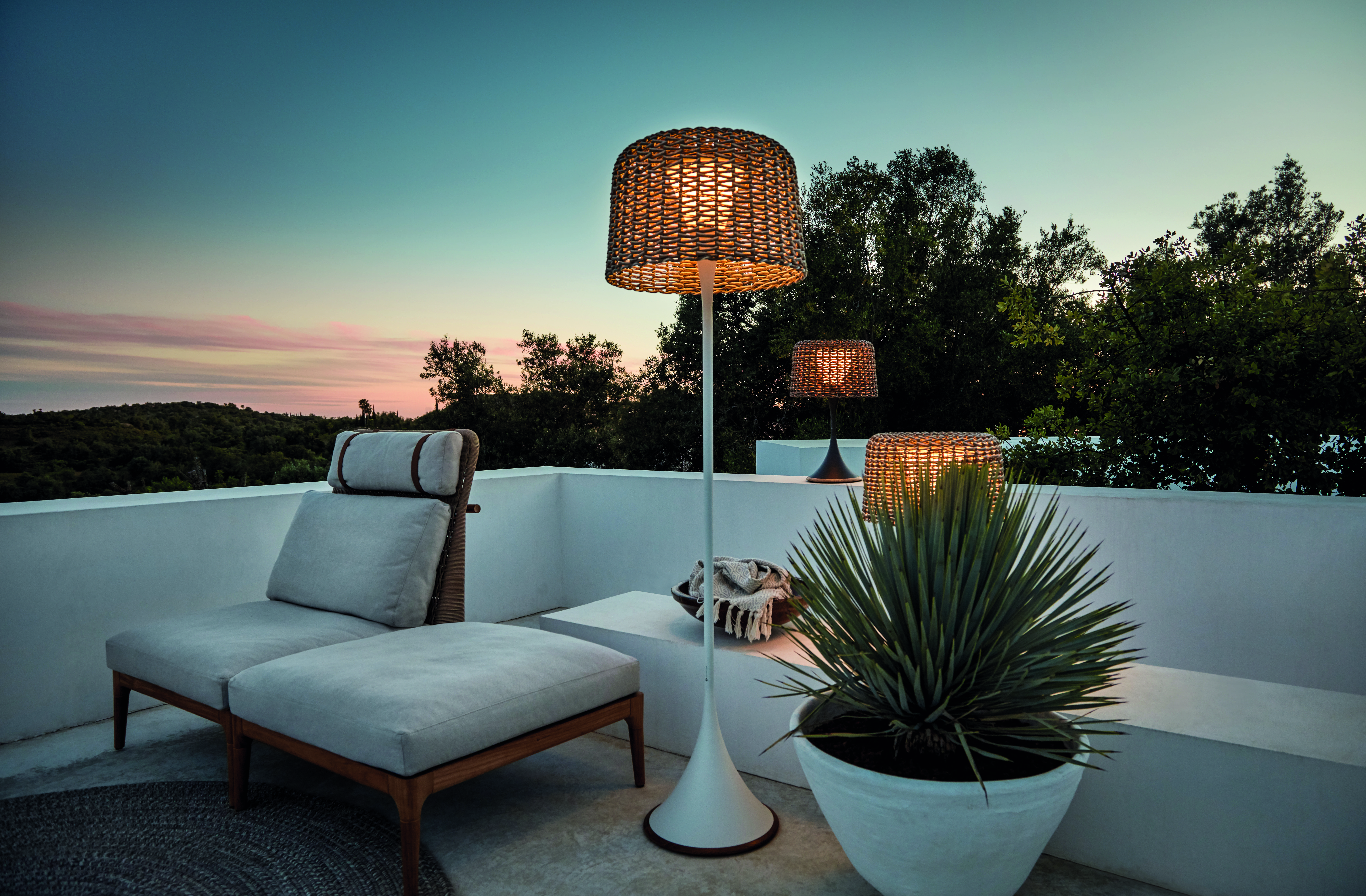 Product Collections-Lima-Images Lifestyle-Large-lima lounge set_7