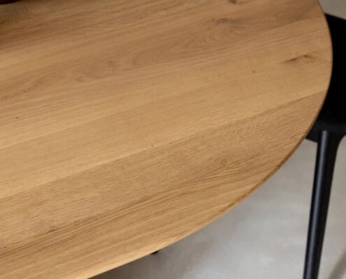 table Maru design chene lamelle ronde