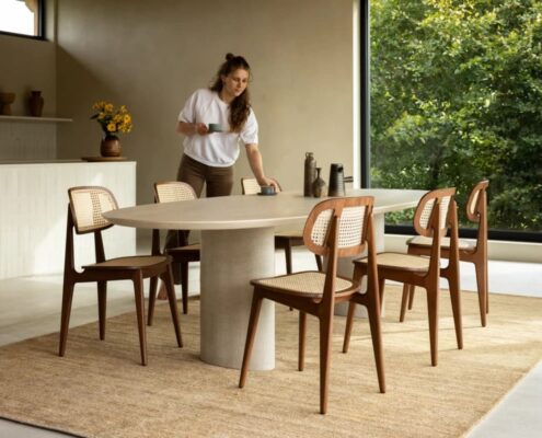 inline_large__vincentsheppard-aridiningtable-tituschairs-03-300dpi