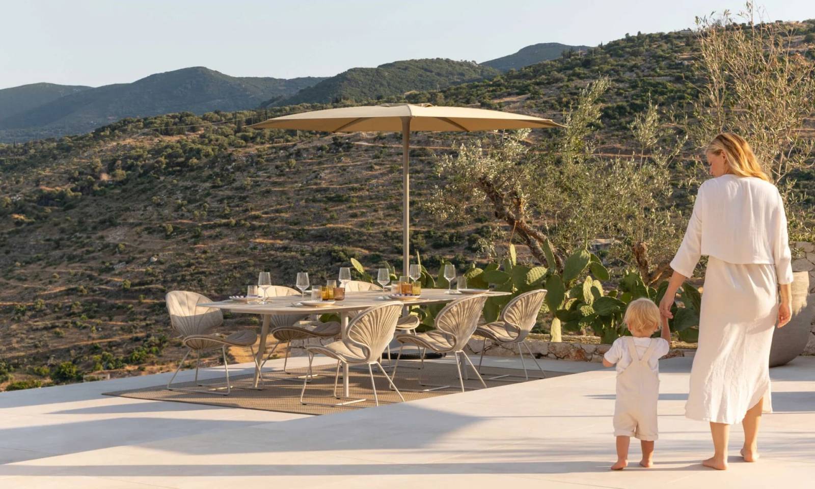 Mobilier d'extérieur résistant aux intempéries et confortable à Apt proche de Bonnieux