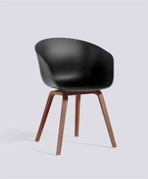 fauteuil repas AAC 22 coque noire piétement finition noyer 