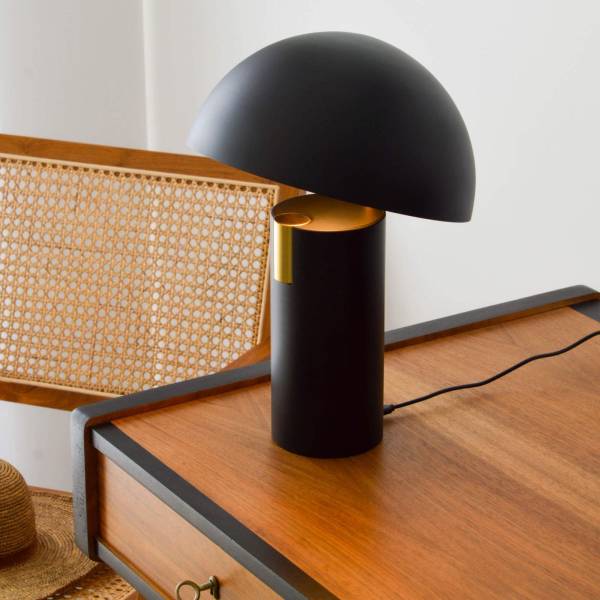 Notre zone d'activité pour ce service Vente mobilier décoratif lampe à poser de la marque Kartell à