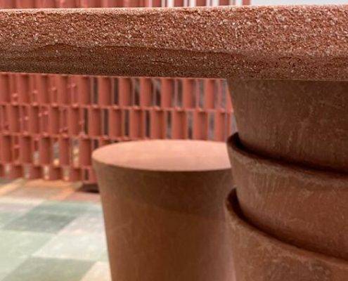 Table de repas Kasane inspiré de l'esprit Japonais du Studio Nendo à découvrir à Coustellet