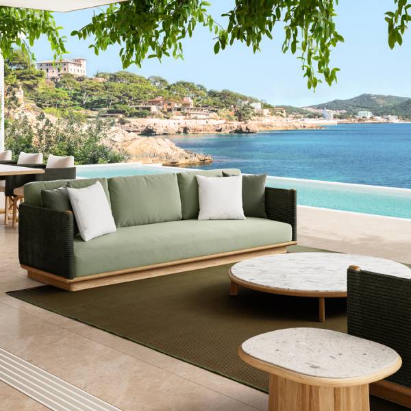 Canapé Giro de la marque Kettal disponible chez Homa à Coustellet