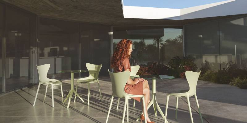 Chaise design Love pour l'extérieur